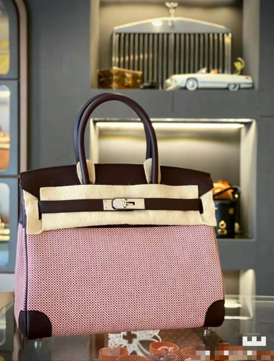 Picture of Hermes Handbags _SKUfw214636400fw